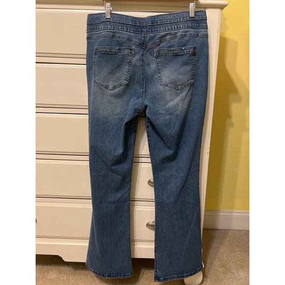 Democracy Denim Ab Solution Bootcut Wide Leg Flare Jeans Women's Size 12 Pull On - Picture 4 of 5